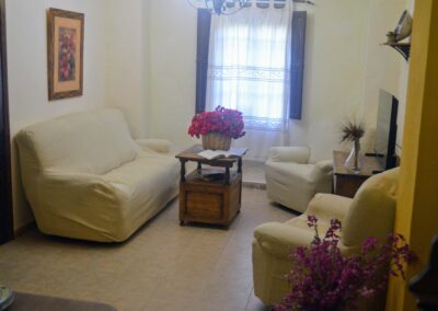 Salón de la planta baja de la Casa Rural Laguna