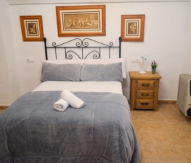 Dormitorio de la planta alta de la Casa Rural Laguna